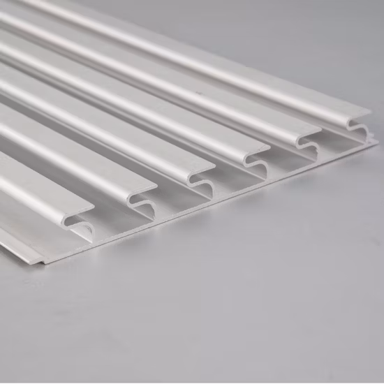 Extrudiertes Aluminiumprofil für Kühlkörper mit Farbeloxierung (ISO9001: 2015 und RoHS-zertifiziert)
